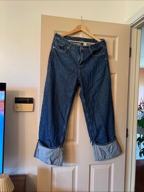 H&M Dark Blue Boyfriend Jeans with Cuffed Hem